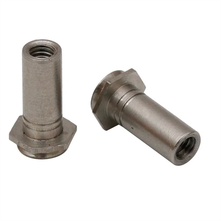 Bế đinh tán gia công CNC