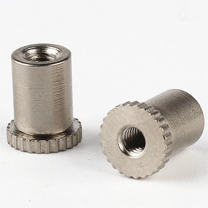 Máy phay CNC bằng thép cacbon